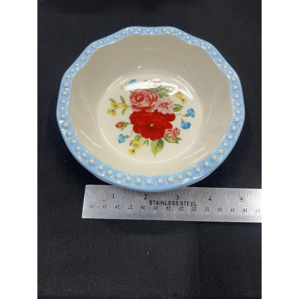 Pioneer‎ Woman  Sweet Rose 5.75  Inch Mini Ceramic Pie Dish